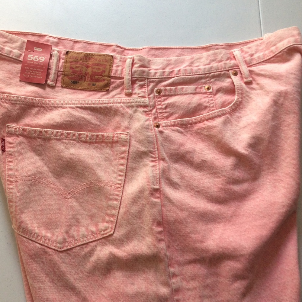 Levi^s denim shorts 569 Salmon pink